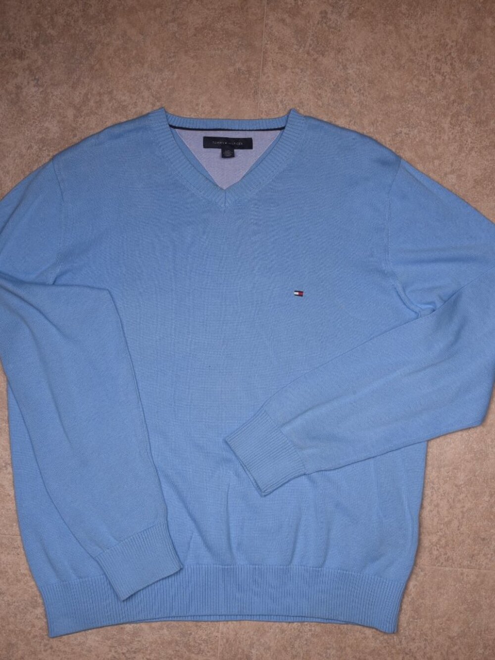 Tommy Hilfiger Men's Light Blue V-Neck Cotton Sweater